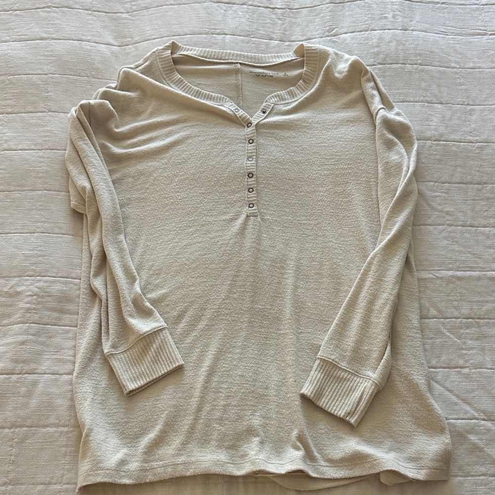 Women's Cream Long Sleeve Top